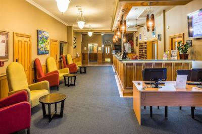 ق هتل ولینگتون