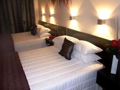 ق هتل ولینگتون