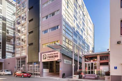 ق هتل ولینگتون