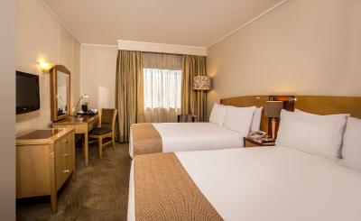 گاردن کورت ایستگات