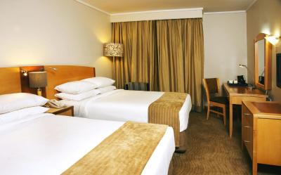 گاردن کورت ایستگات