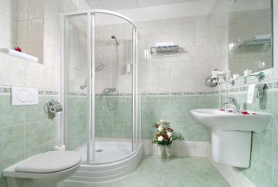 آلقوش دونتون هتل