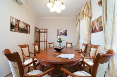 آلقوش دونتون هتل