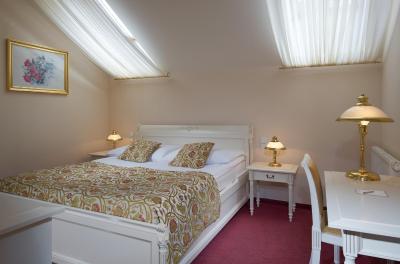 آلقوش دونتون هتل