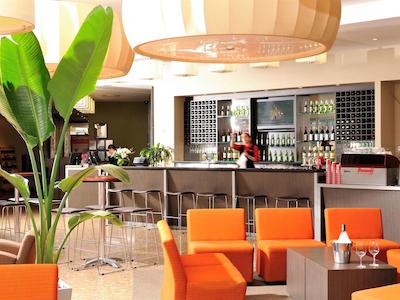 ایبیز ملبورن گلن واورلی