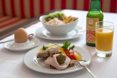 د هارمنی وینا بو پرمیر کالکشن