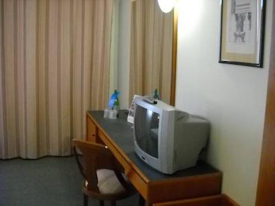 اورو هتل رما نرد