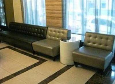 هتل 81-دیکسون