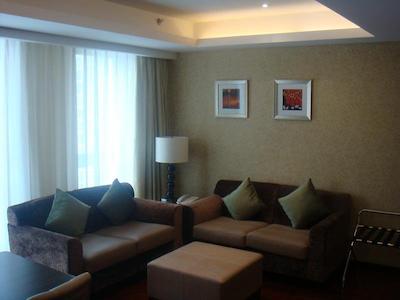 فرمونت رزیدنس