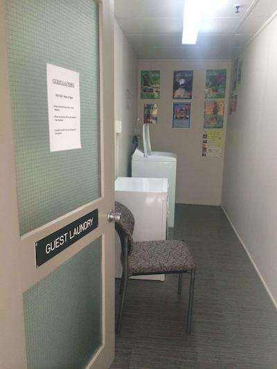 اپلو هتل رتروا