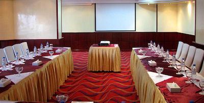 کلیفتون اینترنیشنال هتل