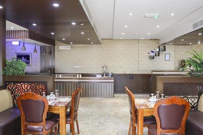 کلیفتون اینترنیشنال هتل