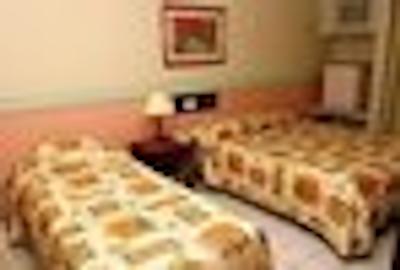 مارینا تراول پریا هتل