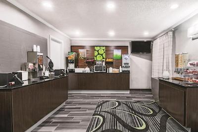 لا کوینتا این هوستون بتون ایست