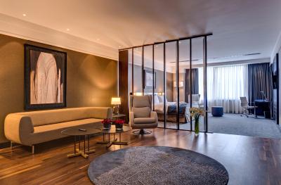 رادیسن بلو لئوگراند هتل چیسیناو