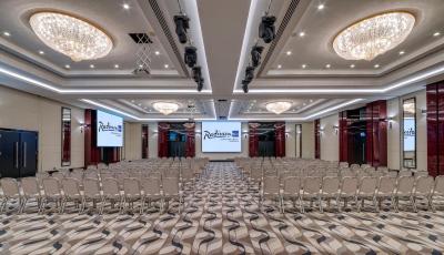 رادیسن بلو لئوگراند هتل چیسیناو