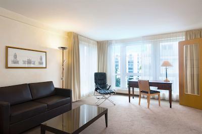 نه برلین کروزبرگ