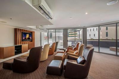 اولوشن اپارتمنت هتل