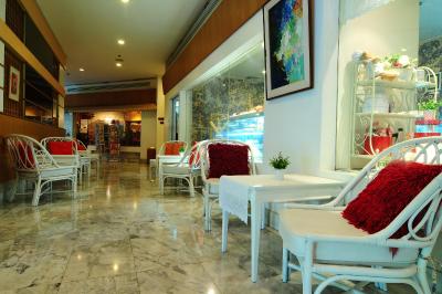 پانتیپ سوئیتز ساتورن بای آسپیرا