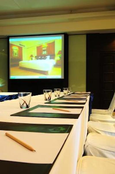 پانتیپ سوئیتز ساتورن بای آسپیرا