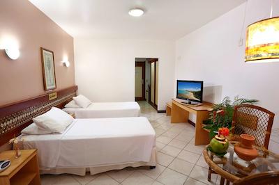 بست وسترن شالیمار پریا هتل