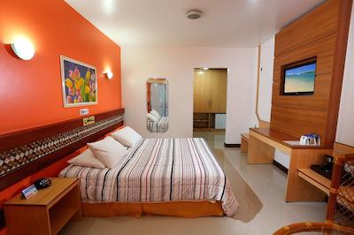 بست وسترن شالیمار پریا هتل