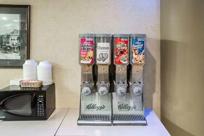 ردو این اند کنفرنس سنتر