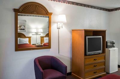 ردو این اند کنفرنس سنتر