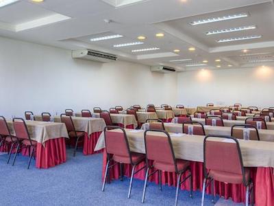 هتل کمپو لارگو اکسپرز