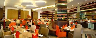 فرتون سلکت ترینیتی بنگالورو