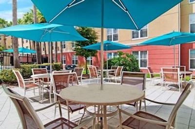 هموود سویتز بای هیلتون اُرلاندو-وکف اریا