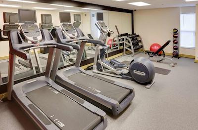 هموود سویتز بای هیلتون اُرلاندو-وکف اریا