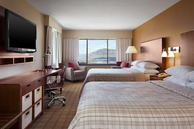 فور پوینتز بای شراتون کاملوپز