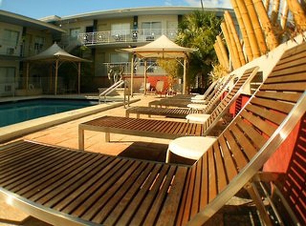 Blu Motel