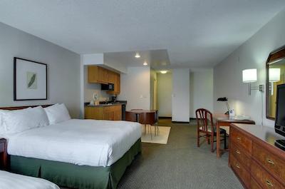 واگابند این سان دیگو آیرپرت مارینا