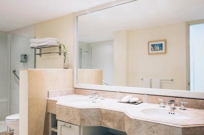 ایبرستار سلکشن کانکن