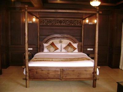 ه2 هوا هین رسیدنس