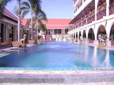 ه2 هوا هین رسیدنس