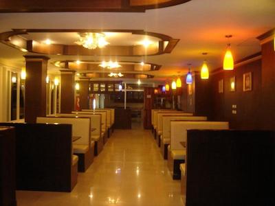 ه2 هوا هین رسیدنس