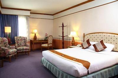 تاون این تاون