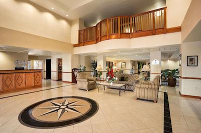 وینگات بای ویندهام لویسویل ایست