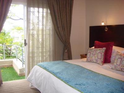 سینال هیل لج