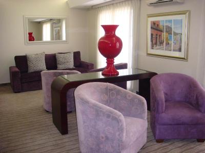 سینال هیل لج