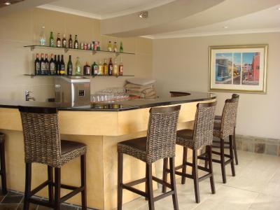 سینال هیل لج