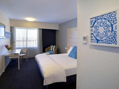 ویب هتل داروین واترفرنت