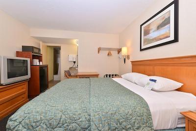 متل 6 سان دیگو میسشن والی ایست