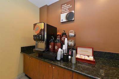 متل 6 سان دیگو میسشن والی ایست