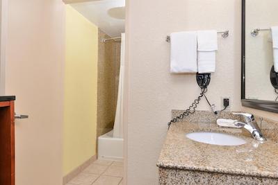 متل 6 سان دیگو میسشن والی ایست