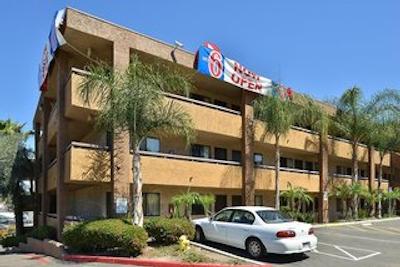 متل 6 سان دیگو میسشن والی ایست