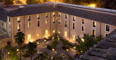 هتل دنا کامیلا ساولی